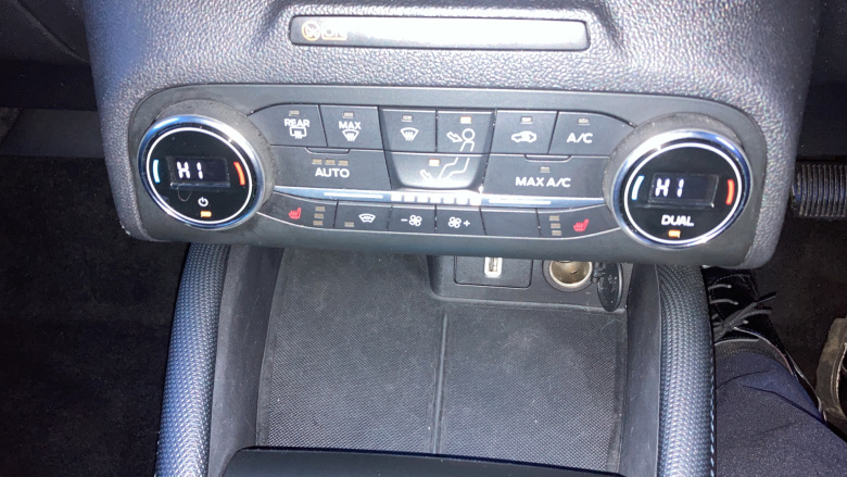 Ford Focus 1.0 EcoBoost 125 Active X Auto 5dr Petrol Hatchback